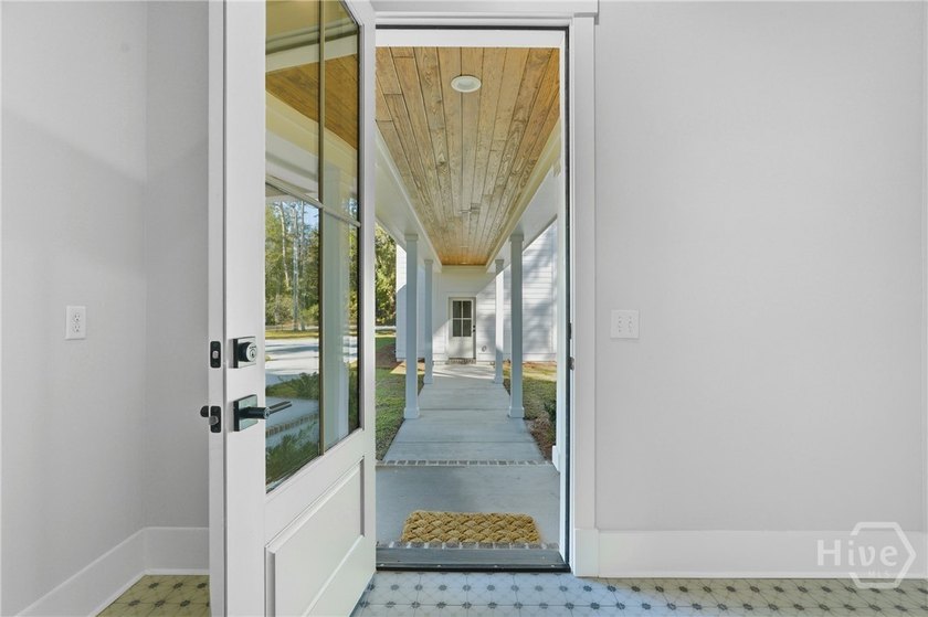 Luxurious marsh-front, newly constructed custom home on .78 - photo 35