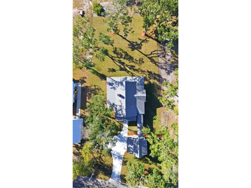 Luxurious marsh-front, newly constructed custom home on .78 - photo 45