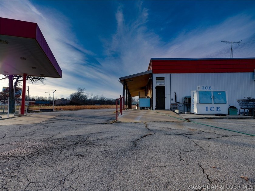 Major Price Improvement - Fantastic value for prime commercial - photo 15