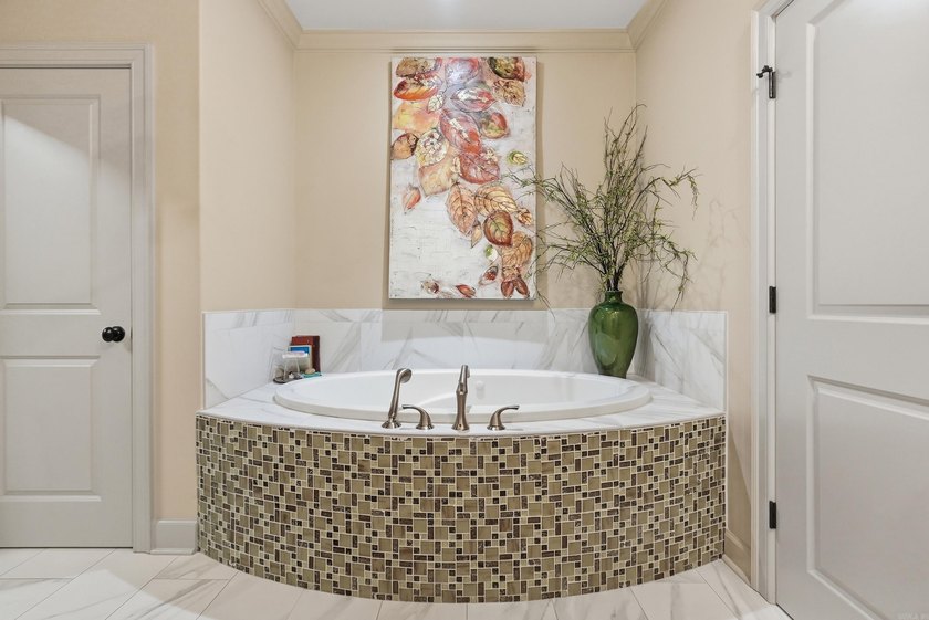 Welcome to Winthrop Point in sought-after Woodlands Edge! This - photo 22