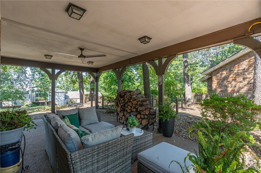 Welcome to this charming Tudor-style home in the Fianna Hills - photo 38