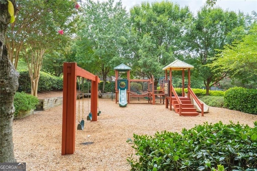 Welcome to 1011 Chestnut Creek Drive in the highly sought-after - photo 39