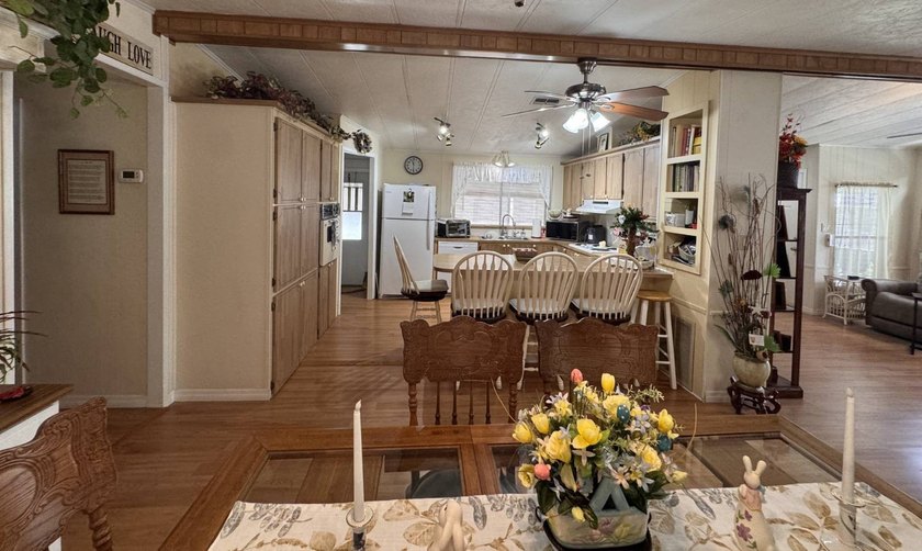55+ | LOT RENT $891 | 1982 | 1344 SQ FT | 2 BED / 2 BATH | - photo 12