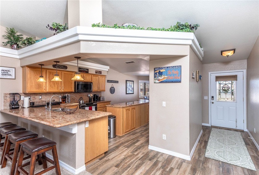 Looking for a move-in ready home or a solid  investment? This - photo 15