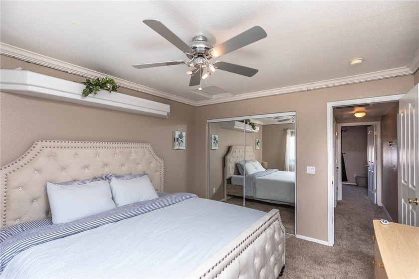 Looking for a move-in ready home or a solid  investment? This - photo 27