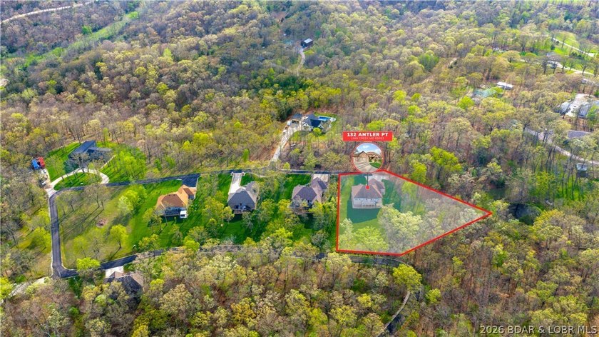 Tucked into the peaceful Deer Path Estates community, 132 Antler - photo 34