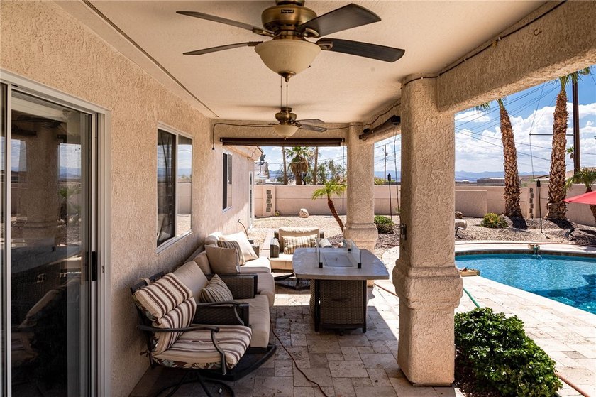 Looking for a move-in ready home or a solid  investment? This - photo 37