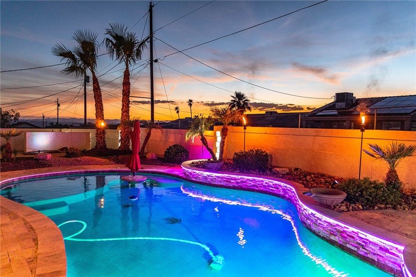 Looking for a move-in ready home or a solid  investment? This - photo 48