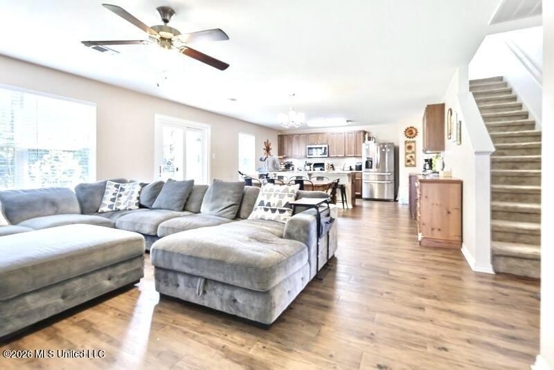 This well maintained home in the desirable Lakeview Subdivision - photo 17