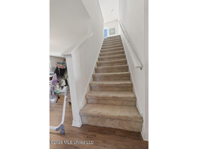 This well maintained home in the desirable Lakeview Subdivision - photo 26
