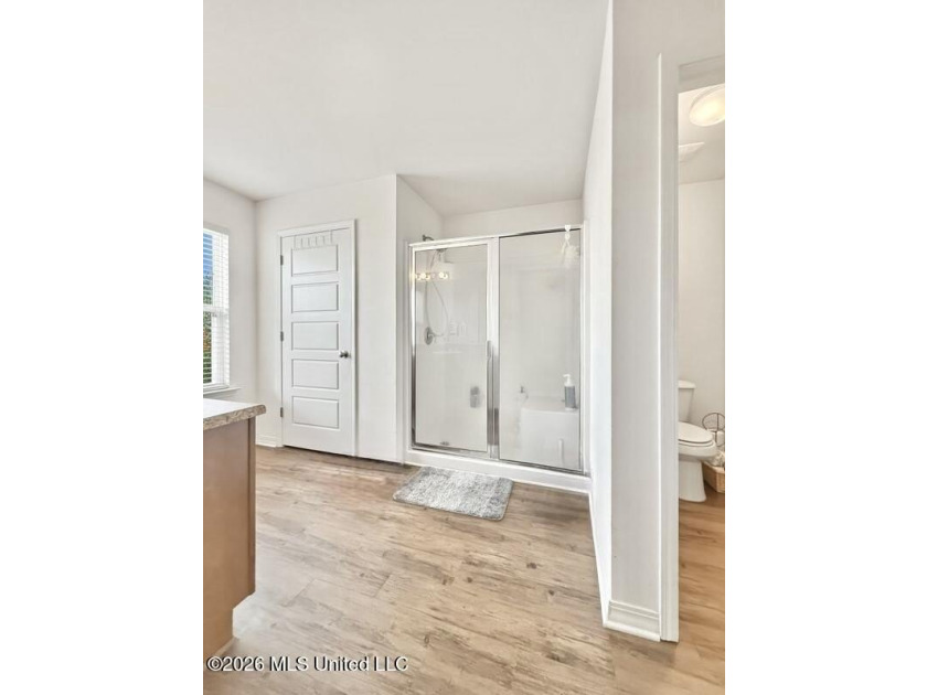 This well maintained home in the desirable Lakeview Subdivision - photo 40