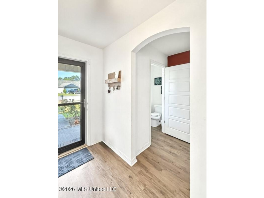 This well maintained home in the desirable Lakeview Subdivision - photo 44