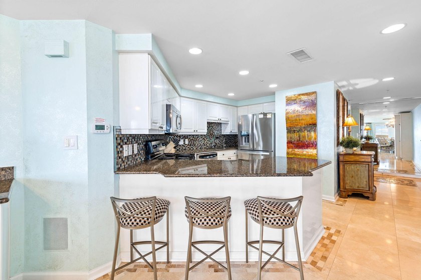 Indulge in serene Gulf views and pristine white sand beaches - photo 11