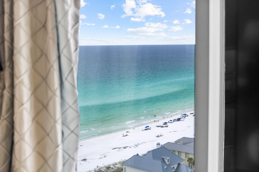 Indulge in serene Gulf views and pristine white sand beaches - photo 20