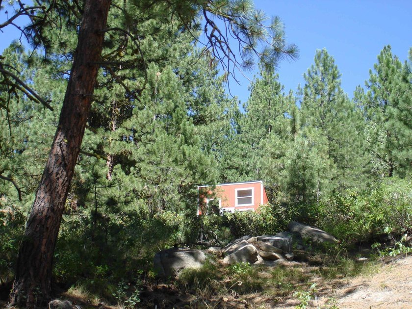 Get-away from it all with a filtered view of beautiful Cascade - photo 24