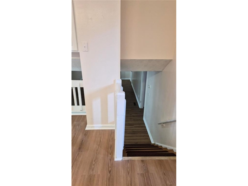 *** Motivated Seller *** A *Very Large*, *Very Nice* 4 BR, 3 - photo 47