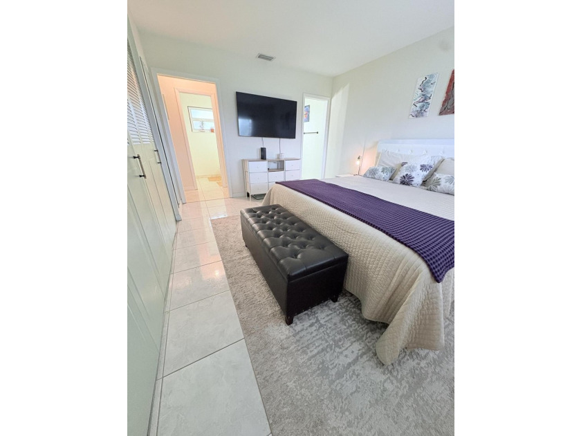 Welcome to this charming one-bedroom, one-and-a-half-bath - photo 9