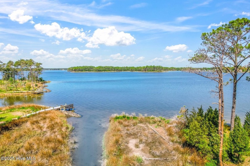 There's simply nothing like this peninsula view. 241 Oyster - photo 12