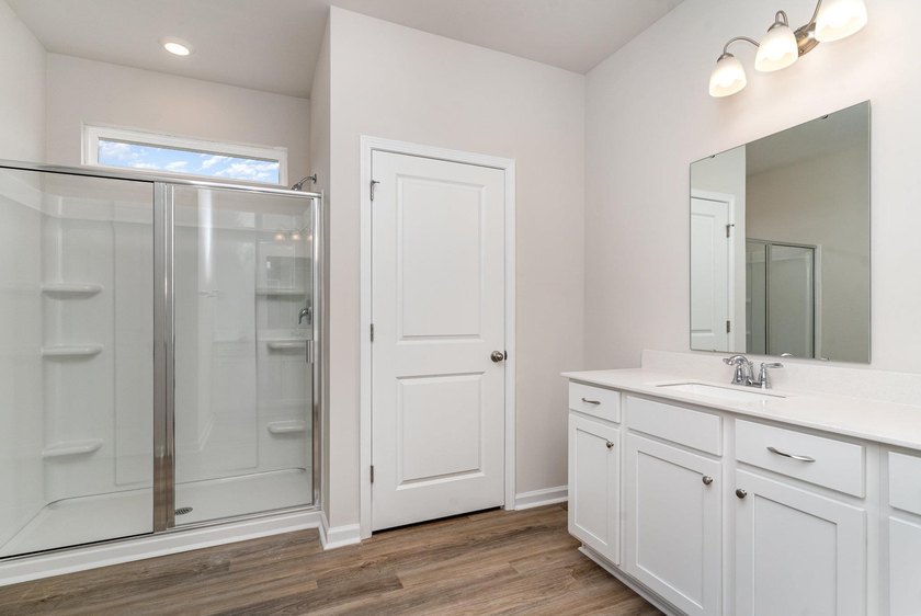 *4 bedroom, 3 bath single level home *Beautifully designed open - photo 20