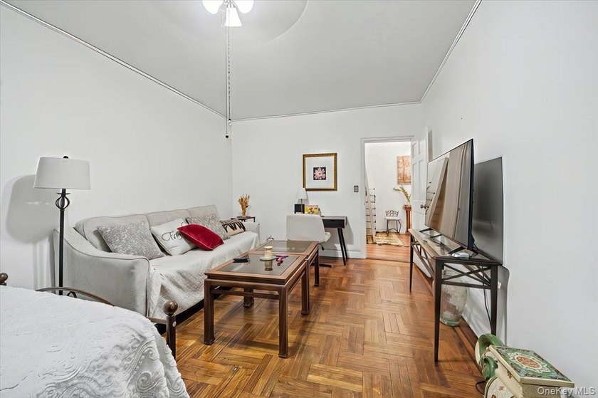 JUST REDUCED!!! FULLY RENOVATED!!! 1-bedroom, 1-bath co-op - photo 5