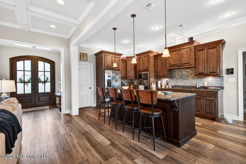 Experience refined Gulf Coast living in this exceptional - photo 10