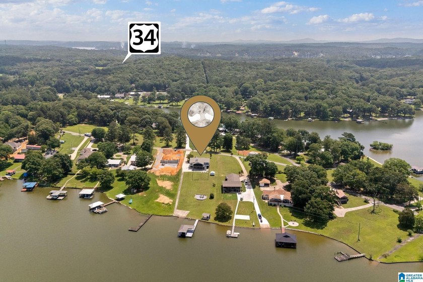Stunning sunsets! Gorgeous lake views! Be prepared to fall in - photo 43