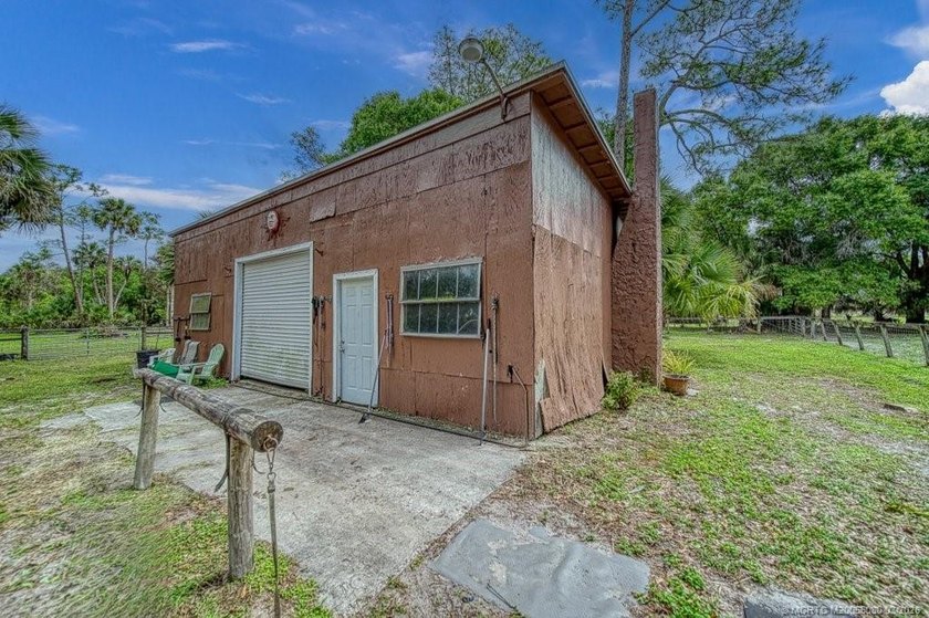 Rare 5-acre equestrian property in desirable Palm City Farms - photo 15