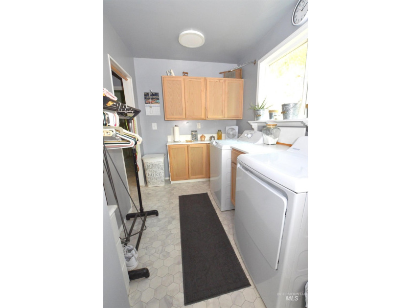 Multi-Unit Opportunity on the Clearwater River. 3 Homes!! - photo 21