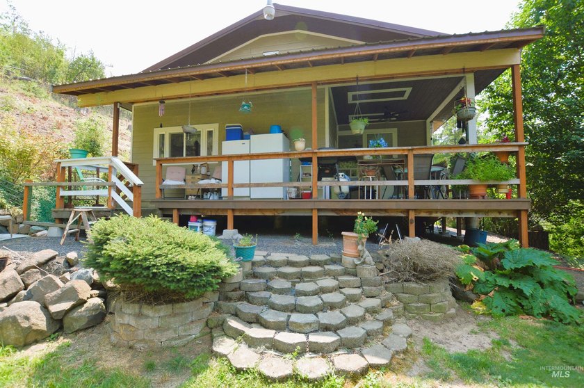 Multi-Unit Opportunity on the Clearwater River. 3 Homes!! - photo 22