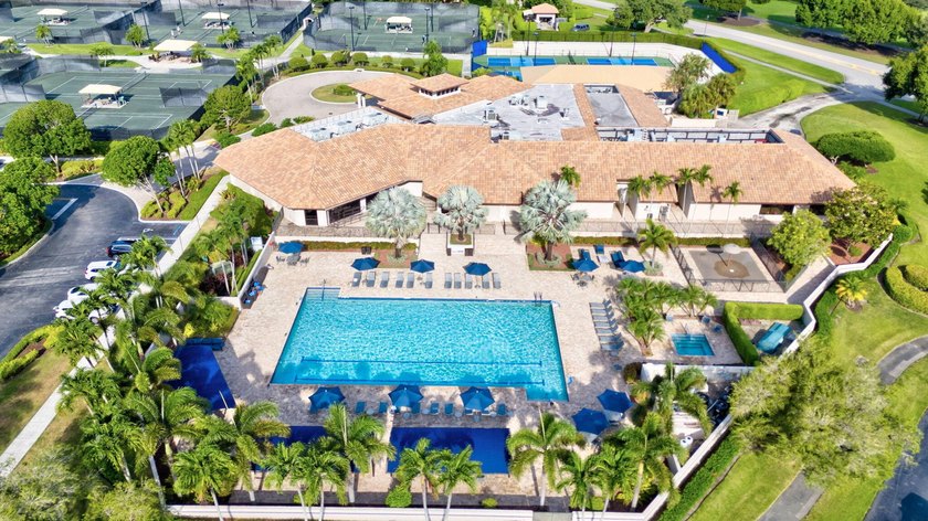 This Cortina home in the non-mandatory Boca Pointe Country Club - photo 24