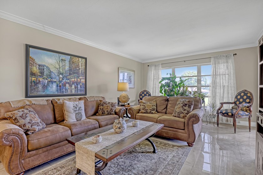 New Resort Style Clubhouse. 2BR/2BA condo featuring a desirable - photo 9