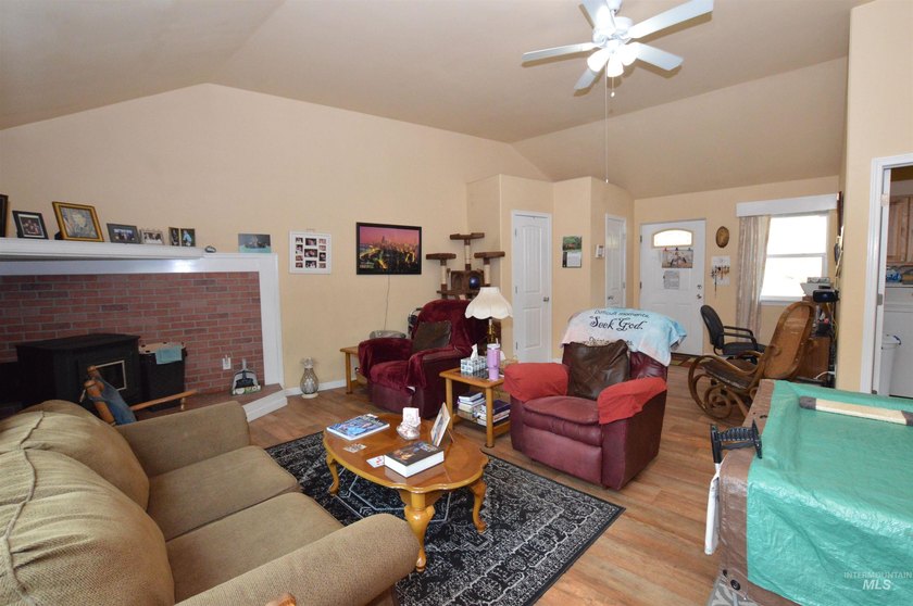 Multi-Unit Opportunity on the Clearwater River. 3 Homes!! - photo 37