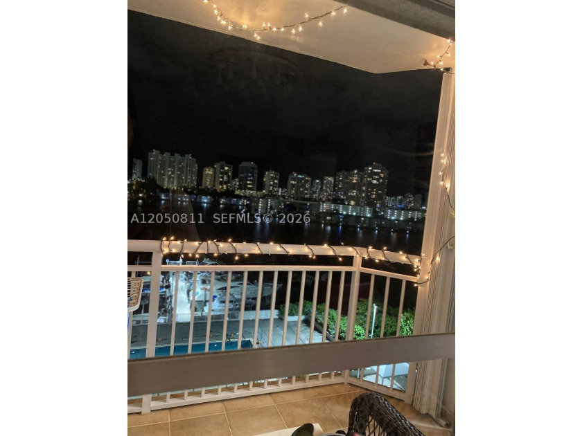 Experience waterfront living from this beautiful residence - photo 3
