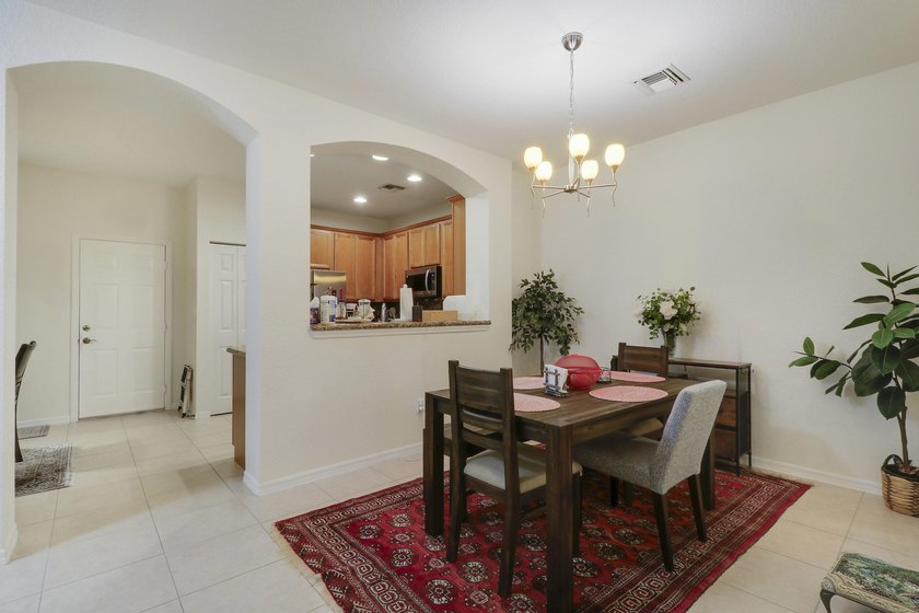 Great Investment Opportunity! Long term tenant in place at - photo 8