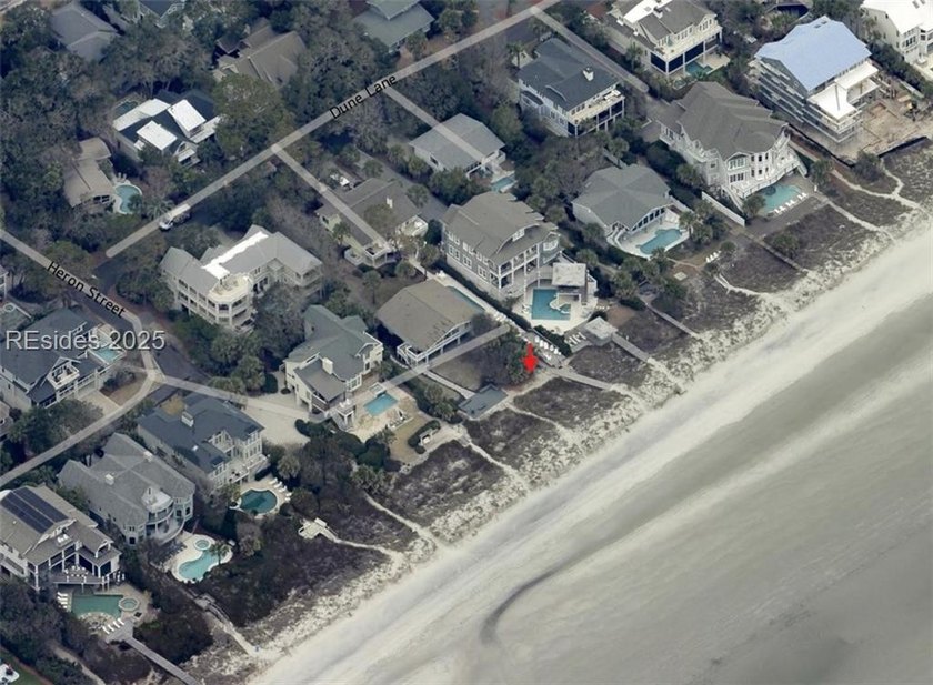 Incredible investment opportunity. Oceanfront strand lot located - photo 2