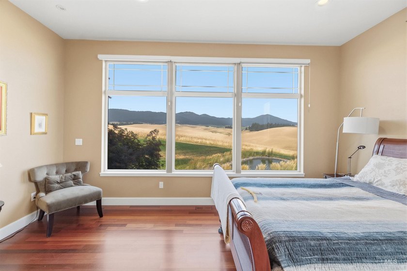 Location, location, location with tons of windows to capture the - photo 20