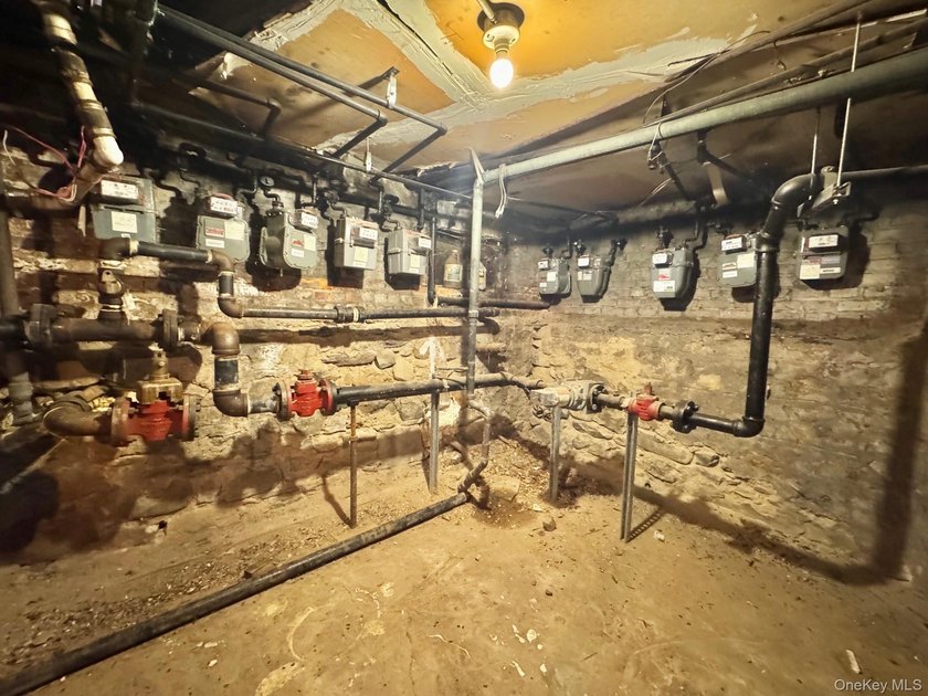 Calling All Investors, Developers &amp; End-Users!!! 28 Unit 3 - photo 36