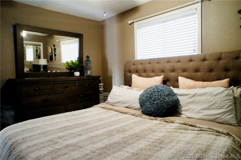 Are you looking for an affordable condo at the lake? This is a - photo 20