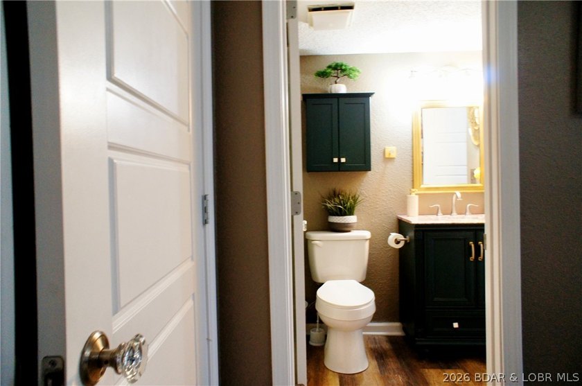 Are you looking for an affordable condo at the lake? This is a - photo 22