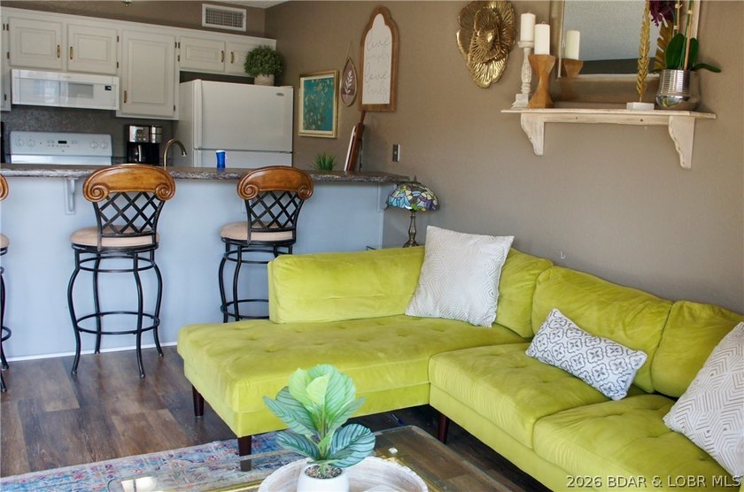 Are you looking for an affordable condo at the lake? This is a - photo 28
