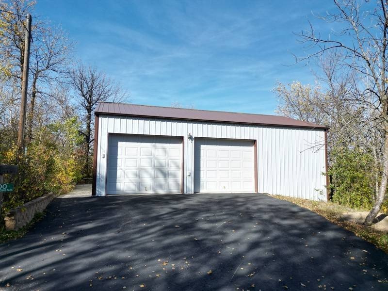 PLEASE MAKE SURE TO CLICK ON THE DRONE VIDEO OF THIS PROPERTY - photo 6