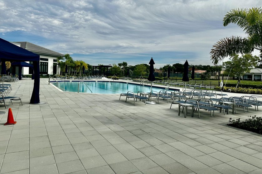 Welcome to The Falls at Parkland, a 55+ luxury premier - photo 39