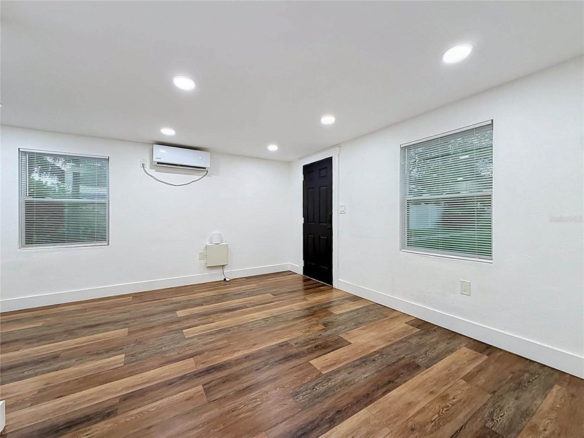 Virtually Staged. ASK ABOUT MY PREFERRED LENDER INCENTIVE - photo 11