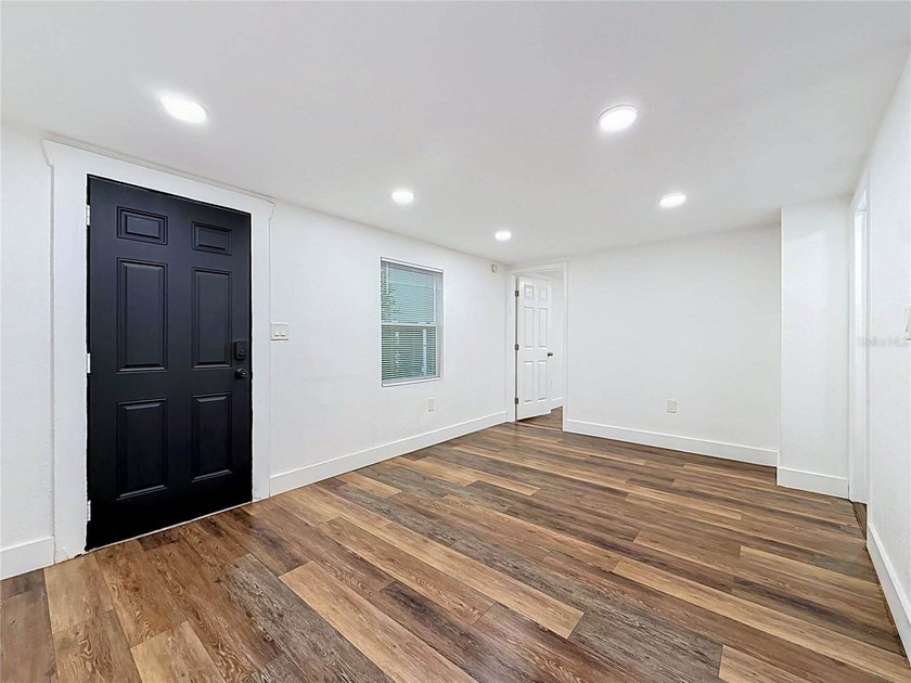 Virtually Staged. ASK ABOUT MY PREFERRED LENDER INCENTIVE - photo 12