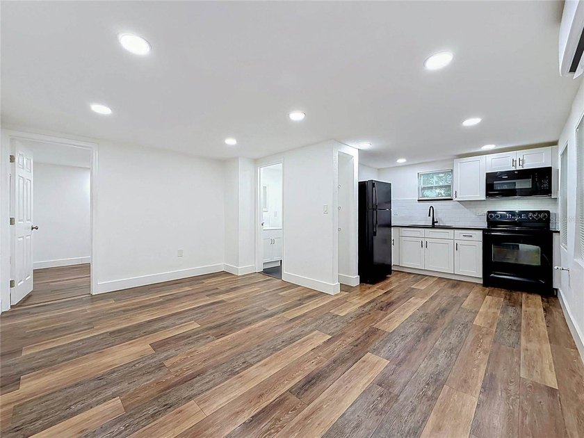 Virtually Staged. ASK ABOUT MY PREFERRED LENDER INCENTIVE - photo 14
