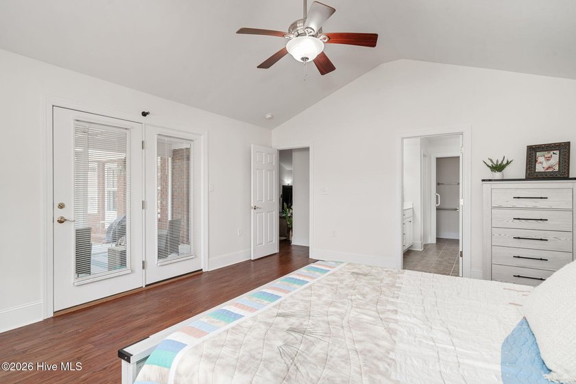 Welcome to 138 Candlewood Drive--where comfort meets effortless - photo 16