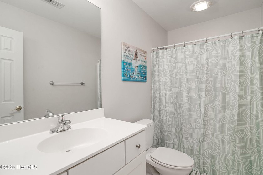 Welcome to 138 Candlewood Drive--where comfort meets effortless - photo 20