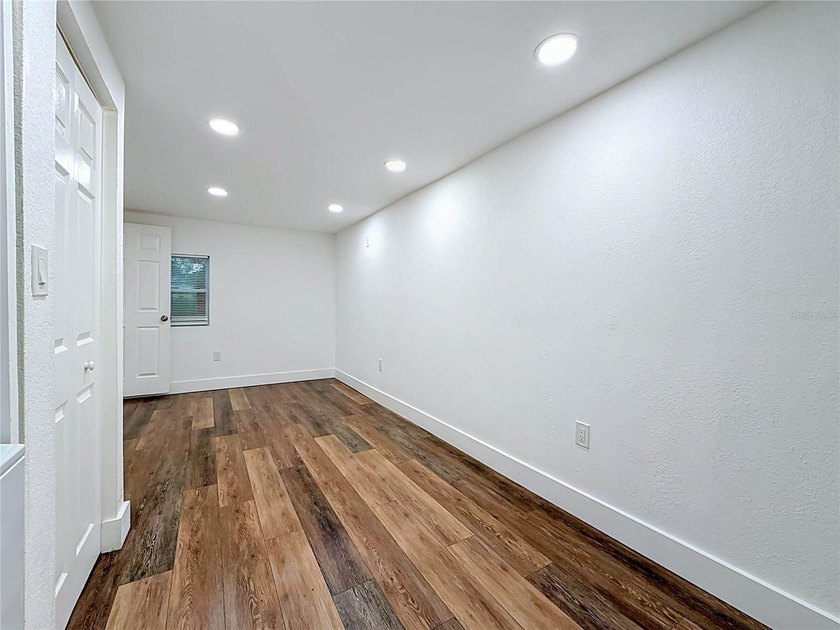 Virtually Staged. ASK ABOUT MY PREFERRED LENDER INCENTIVE - photo 20