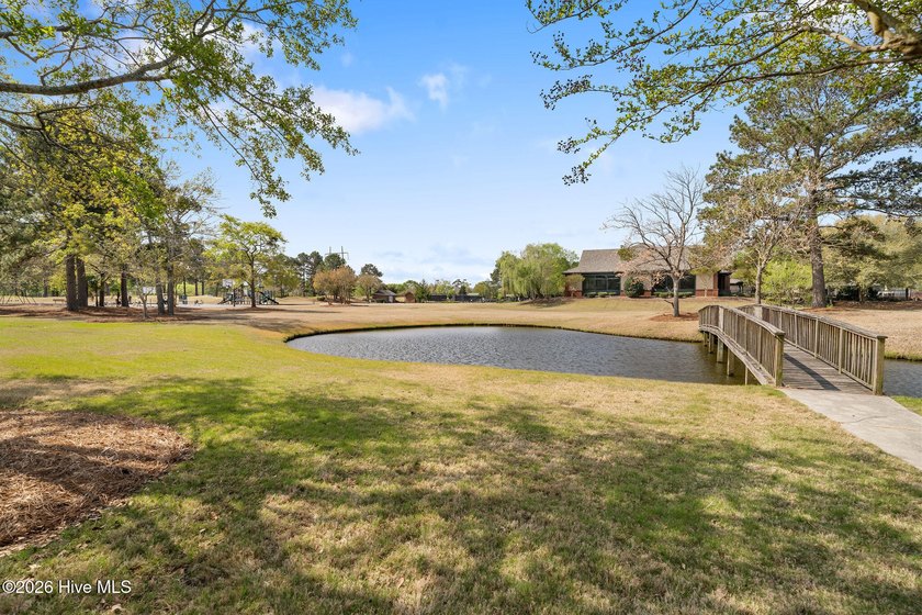 Welcome to 138 Candlewood Drive--where comfort meets effortless - photo 28