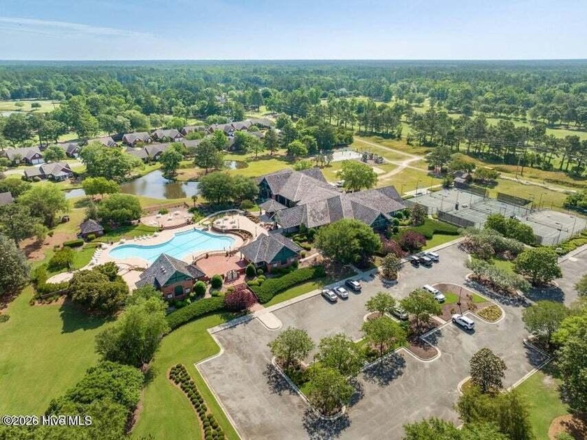 Welcome to 138 Candlewood Drive--where comfort meets effortless - photo 33